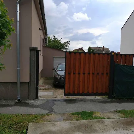 In - Balaton 44884